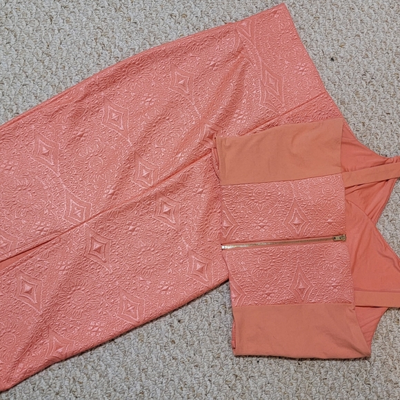 Bebe skirt and top set - Picture 3 of 7
